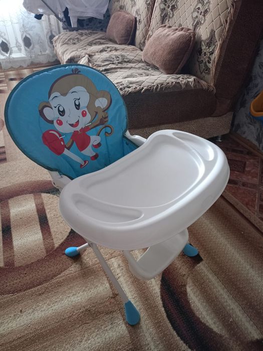 Продам стульчик для кормления