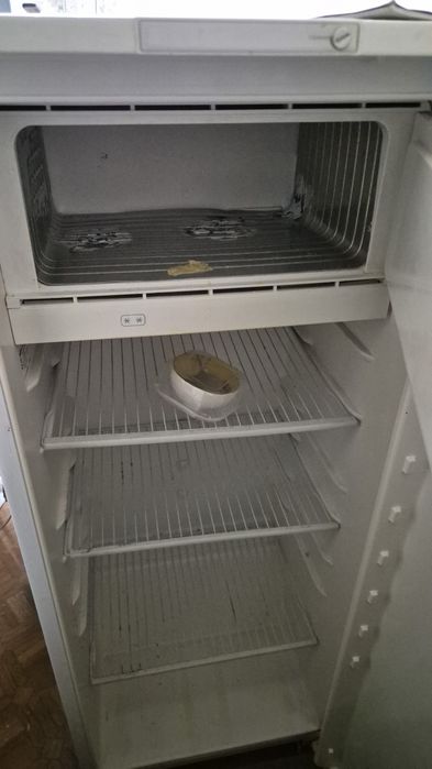 Холодильник не рабочий