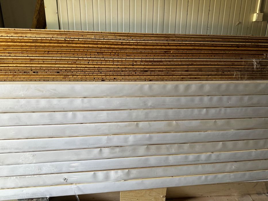 Високоустойчив трислоен паркет Дъб,  произведен в Швеция, 102кв.м.