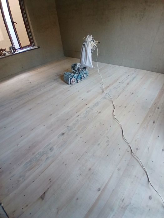 Евро ремонт. Паркет