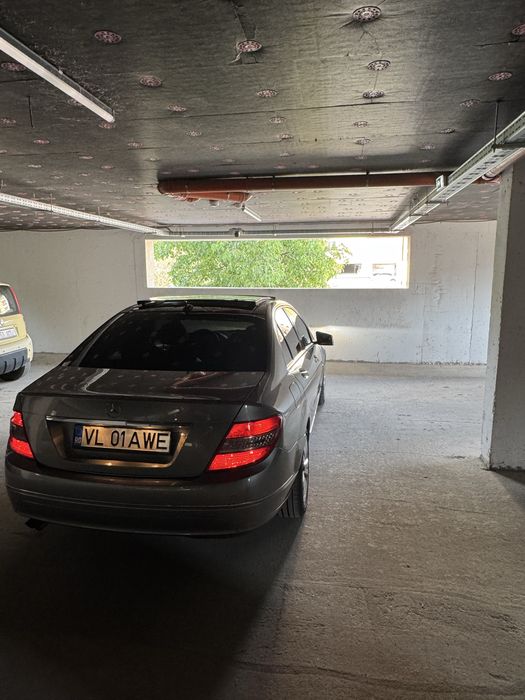 MERCEDES-BENZ C-Class 2010 — imagine 3