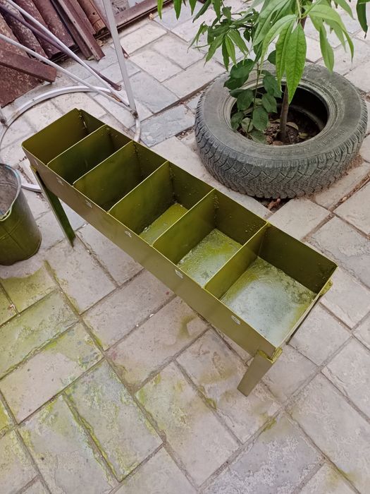 Металлический ящик из 6 ячеек для