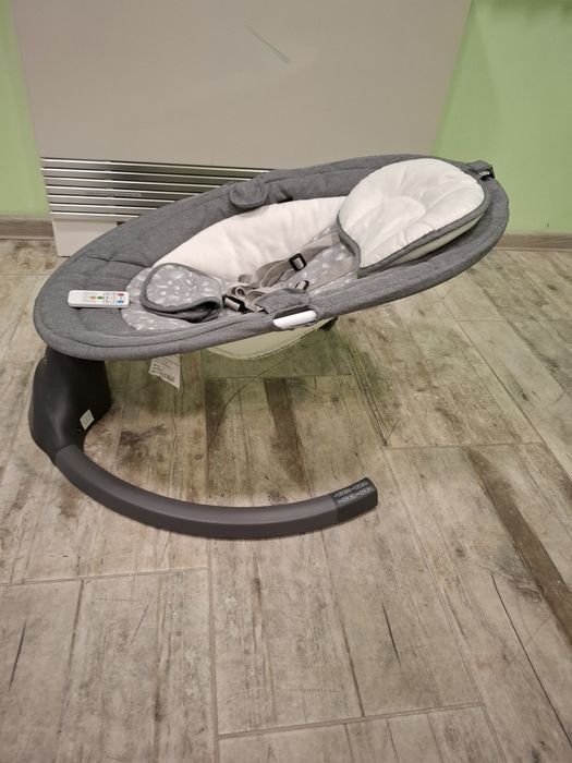 Бебешка люлка шезлонг - Momi Kenani - електрическа в гаранция