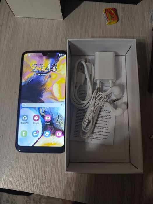 Продам Samsung А72