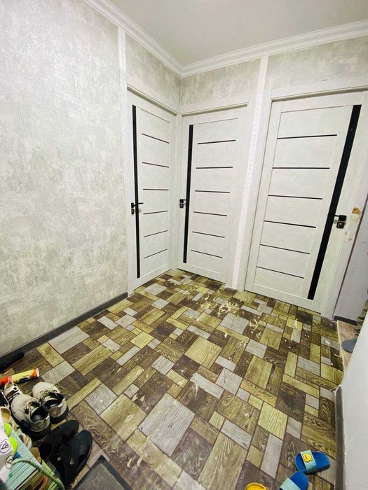 Продам 3х комнатный квартиру