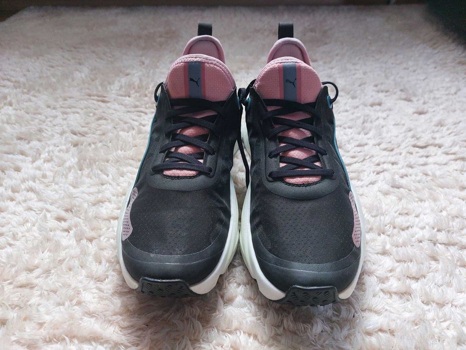 Дамски маратонки PUMA номер 42.5