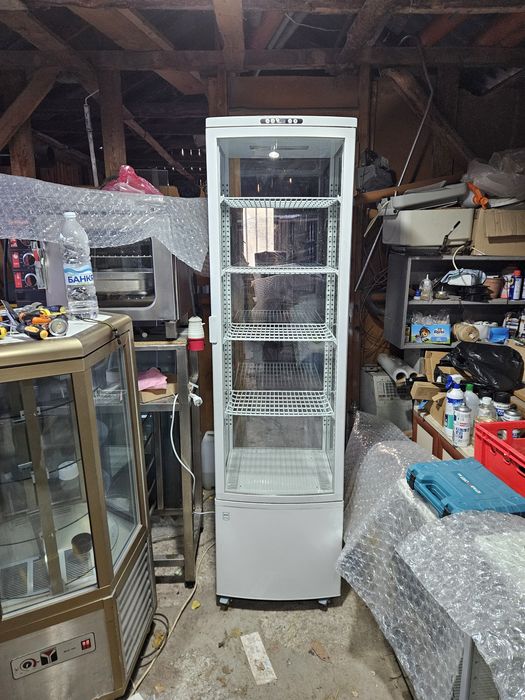 Хладилна Витрина плюсова за торти и сладкарски изделия, сандвичи, плод