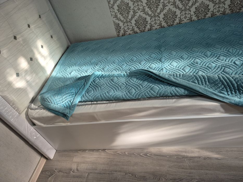 Продам кровать односпалку