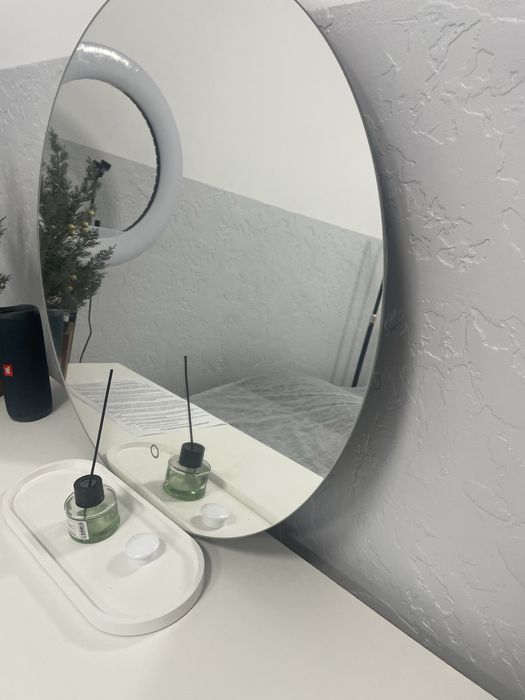 Продам зеркало круглое