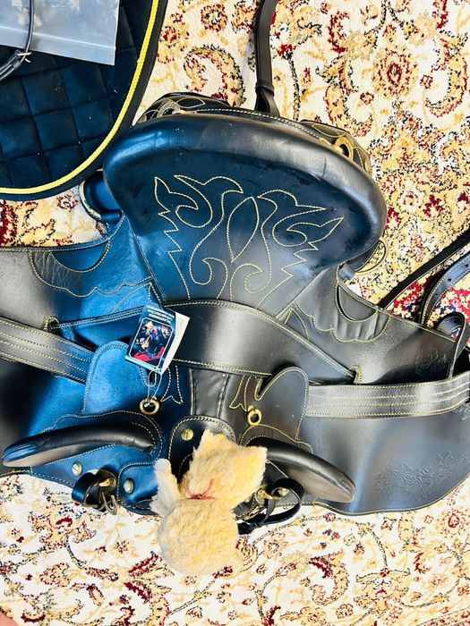 Кожаное немецкое седло