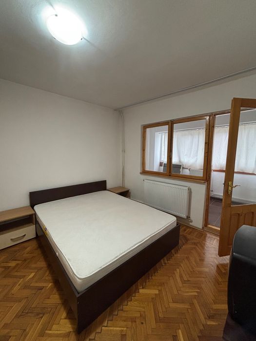 Închiriez apartament cu 2 camere zona Gării colț cu Dorobanți