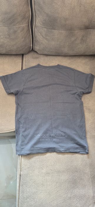 Мъжка тениска S размер