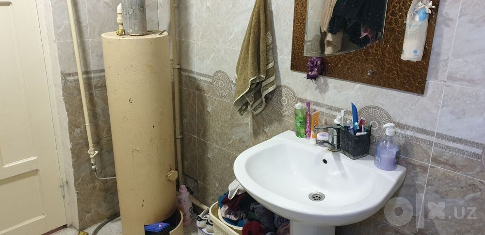 Otbozor da uchastka sotiladi