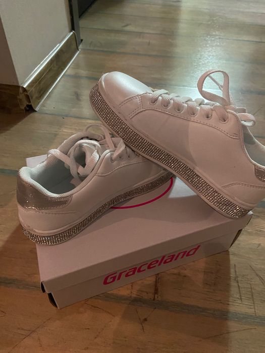 Pantofi casual fata marime 35