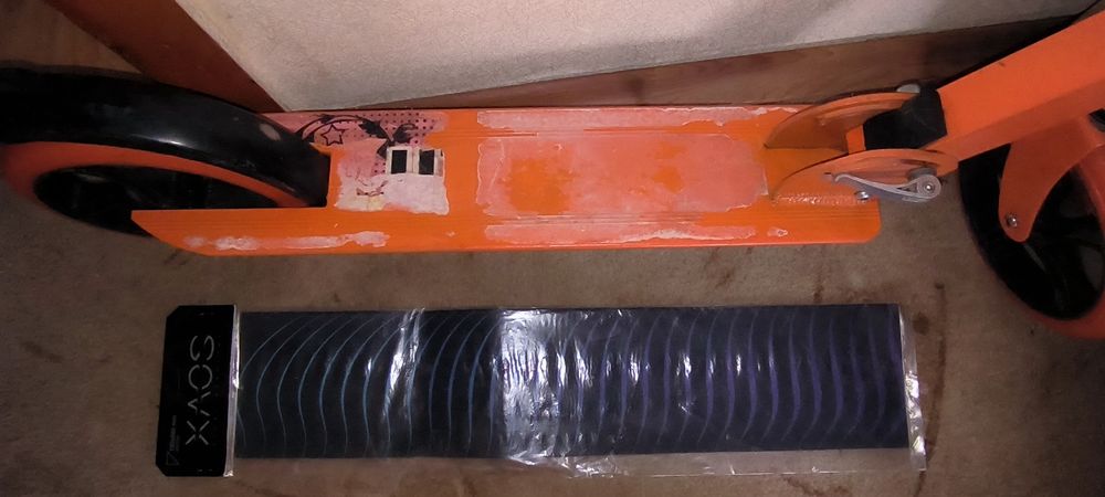 Самокат железный