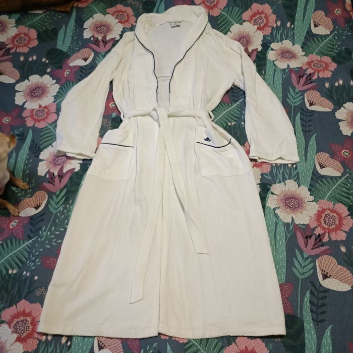 Белый махровый халат