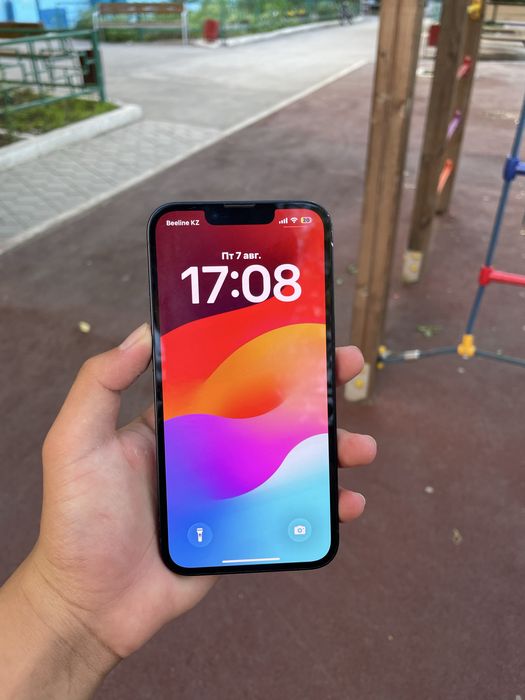 iPhone 13 без ремонта