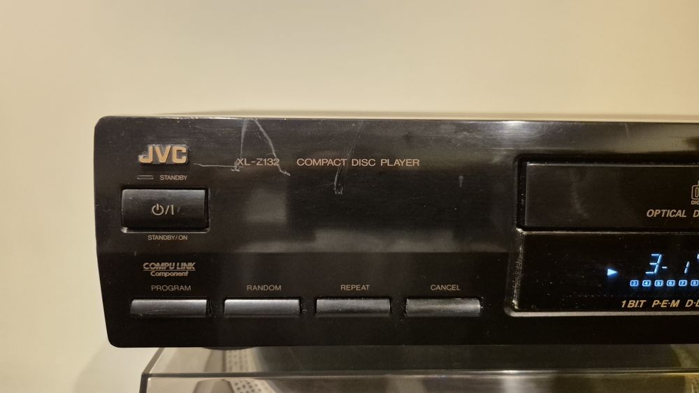 CD player JVC XL-Z132BK