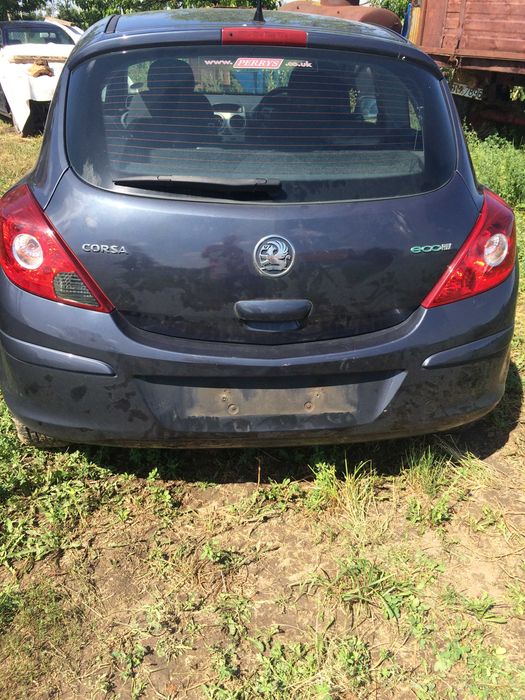 Piese caroserie Opel Corsa D 1.3 DTJ 2010
