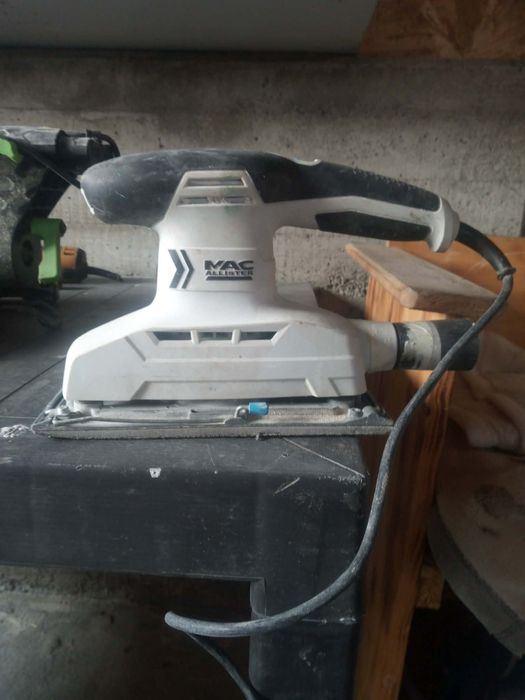 Scule electrice în stare foarte bună