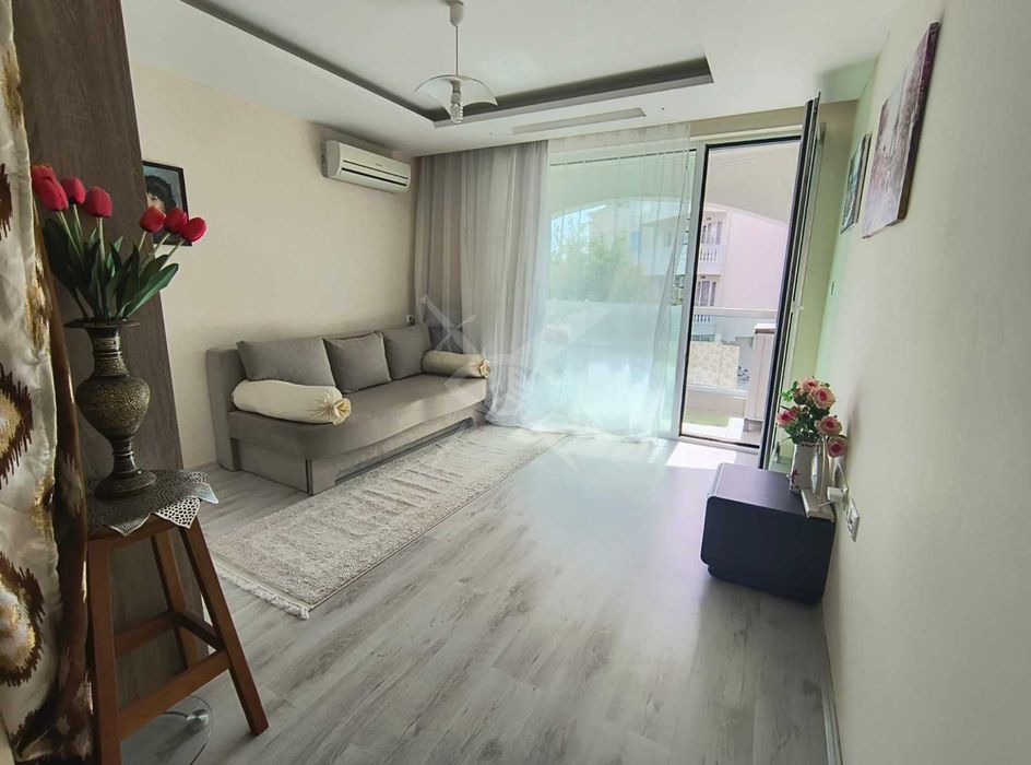 Продава се Тристаен апартамент в с. Равда, Област Бургас - 72 кв.м за 1320 €/кв.м - Снимка #1