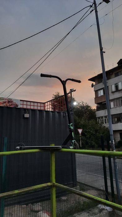 Трюковой  самокат