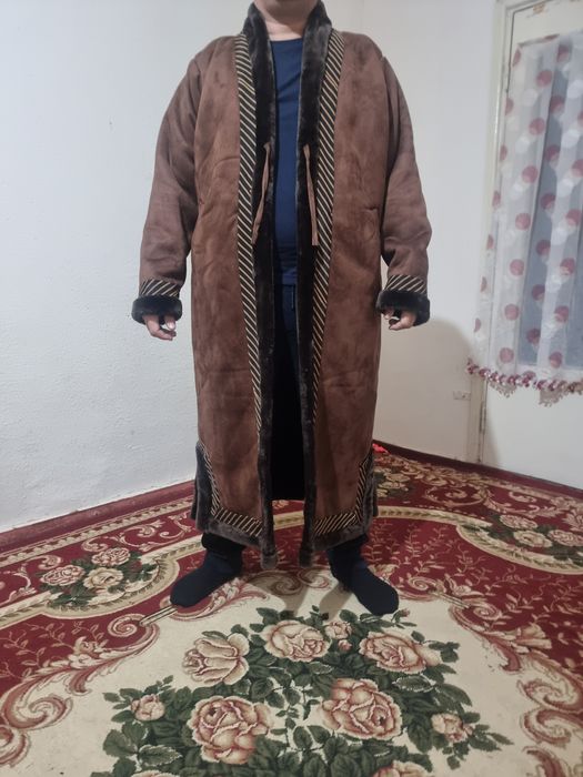 Туркман чопон сотилади