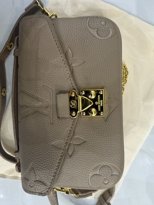 Нова дамска чанта Louis Luitton