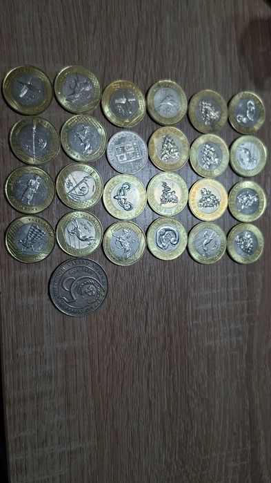 Продам коллекционные монеты