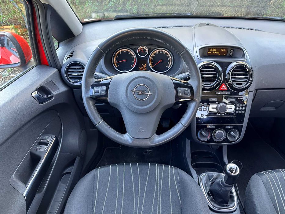 Opel Corsa 1.2i 70 CP | AN 2010 EURO 5 | CLIMĂ | Pilot Automat | CASH sau RATE | Garantie | Livrare