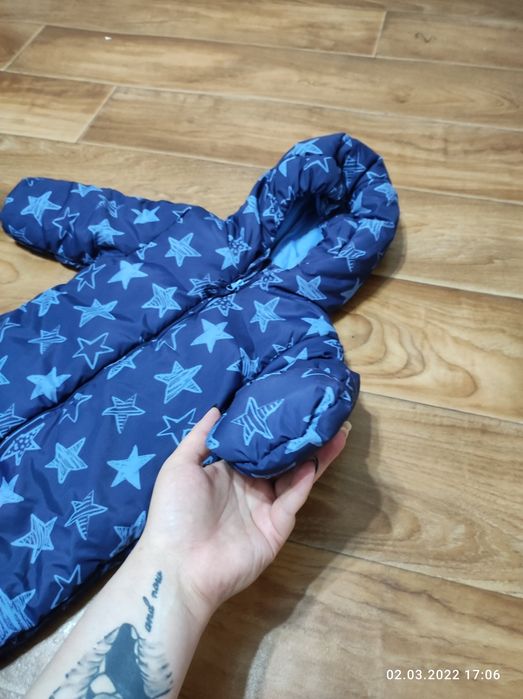 Продам детский комбинезон весна-осень 74