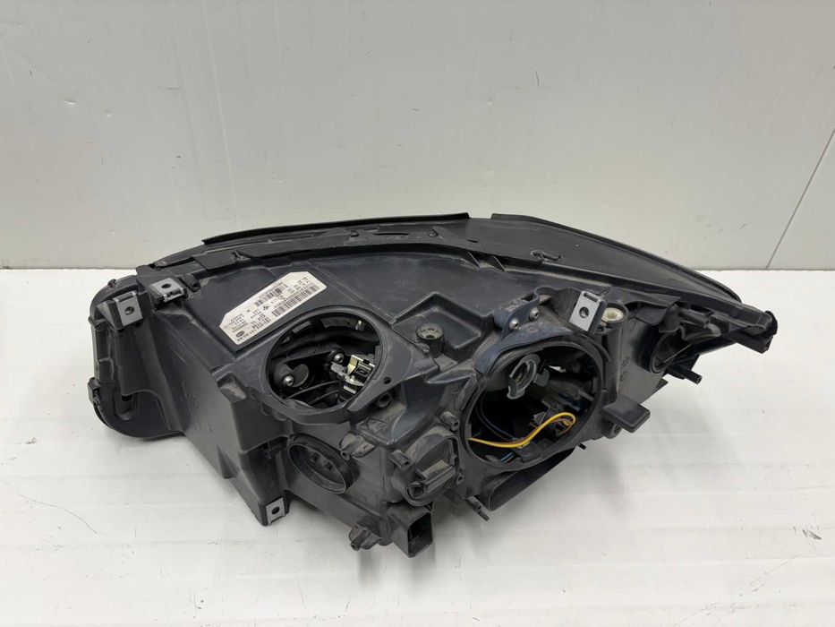 Десен фар за БМВ Ф10 Ф11 BMW F10 F11 Н7