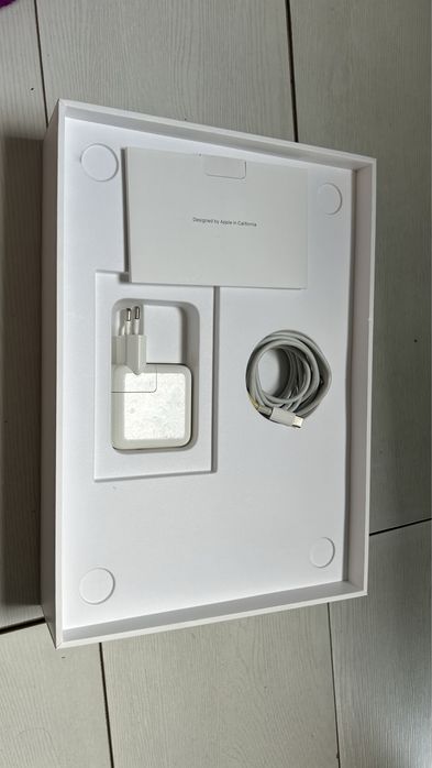 MacBook Air 13дюйм