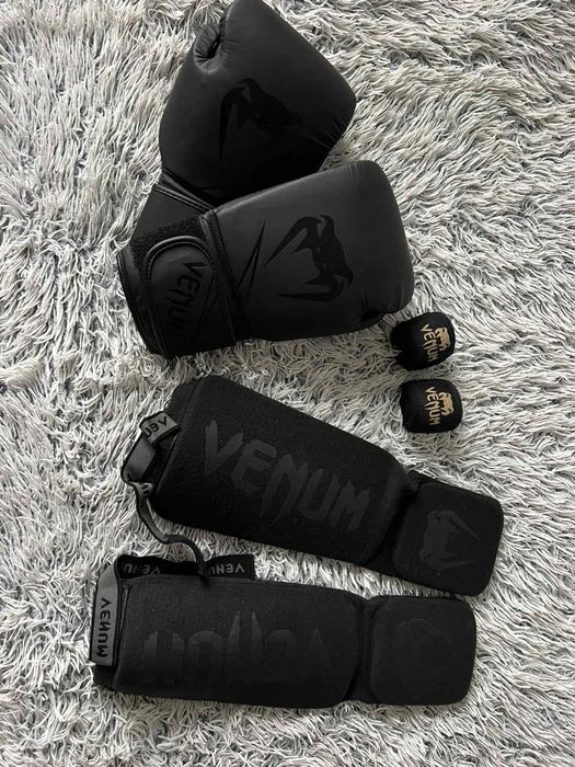 Протектори Venum