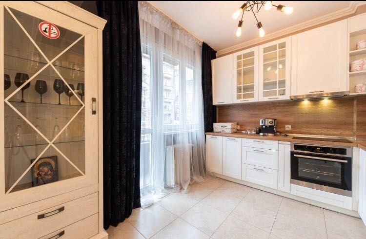 Дава се под наем Двустаен апартамент в София, Докторски паметник - 80 кв.м за 697.17 € - Снимка #6