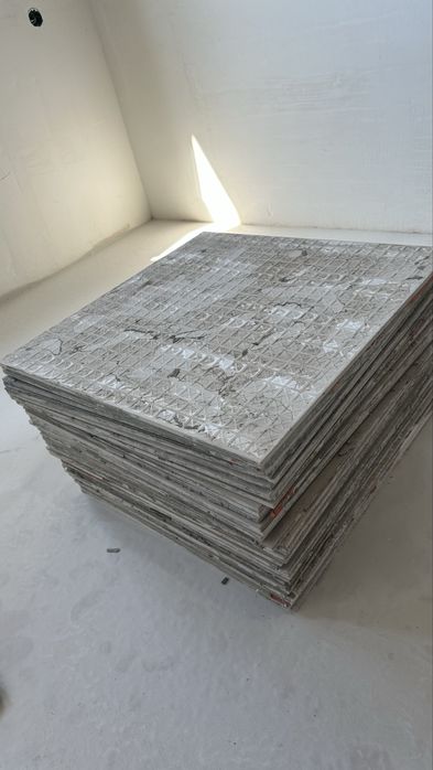 Срочно Керамогранит бу