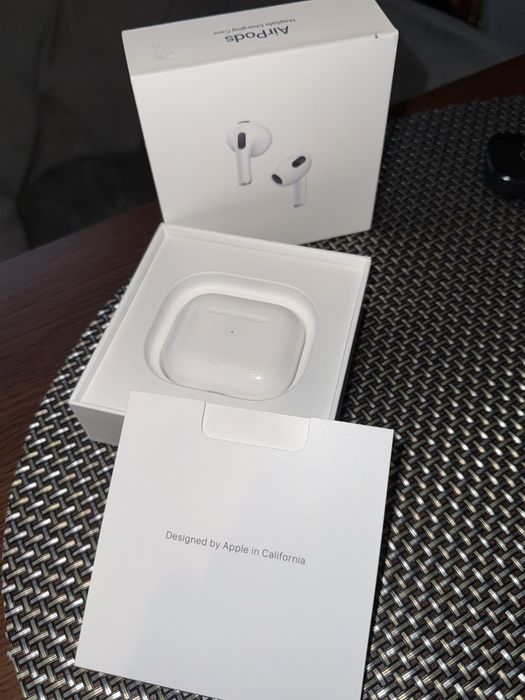Apple airpods 3
