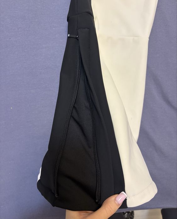 Дамски Ски панталон  с презрамки и разширен крачол в размер Xs/S