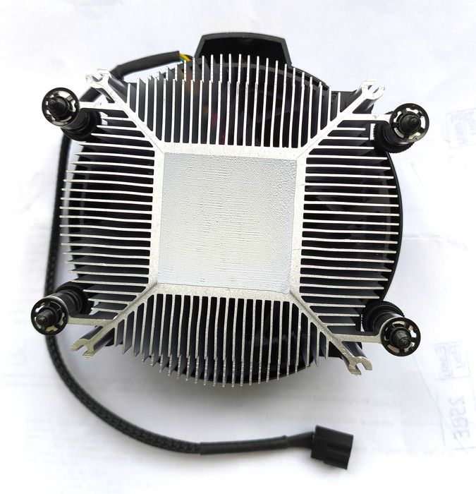 Wraith Stealth Охладител