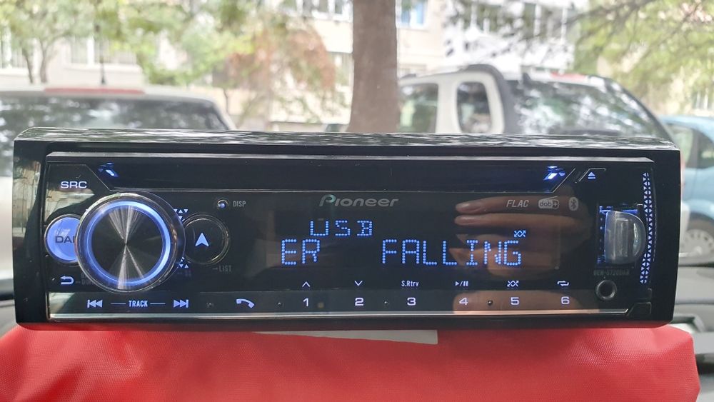 Авторадио Pioneer DEH-S720DAB