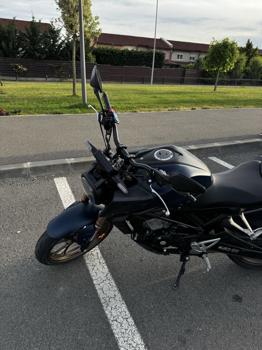 Honda CB125R 2023 A1