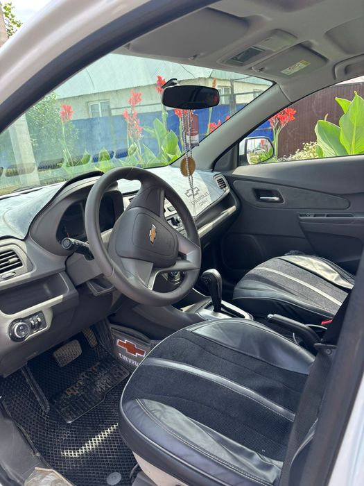 Продажа авто 2024 года