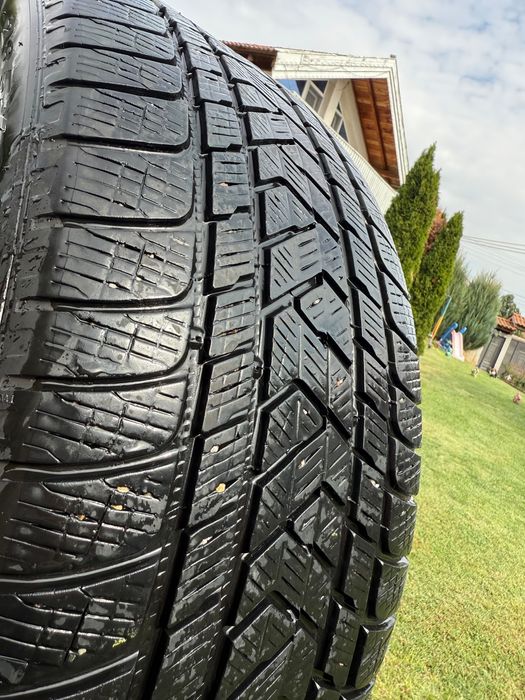 Комплект зимни гуми Pirelli Scorpion 285/45/21