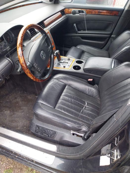 На части Vw Phaeton V10 5.0tdi Всички части са налични