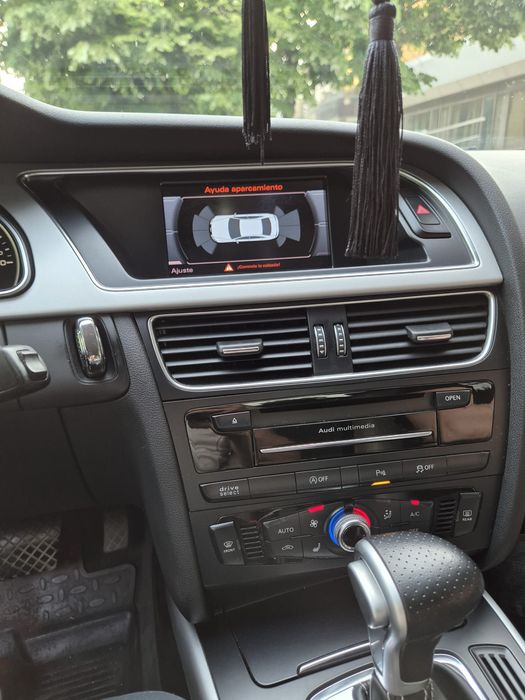 Audi A5 2.0 TDI Quattro S-Tronic/190cp  Distronic