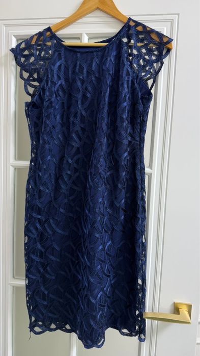 Б/у платья за 3000 тыс