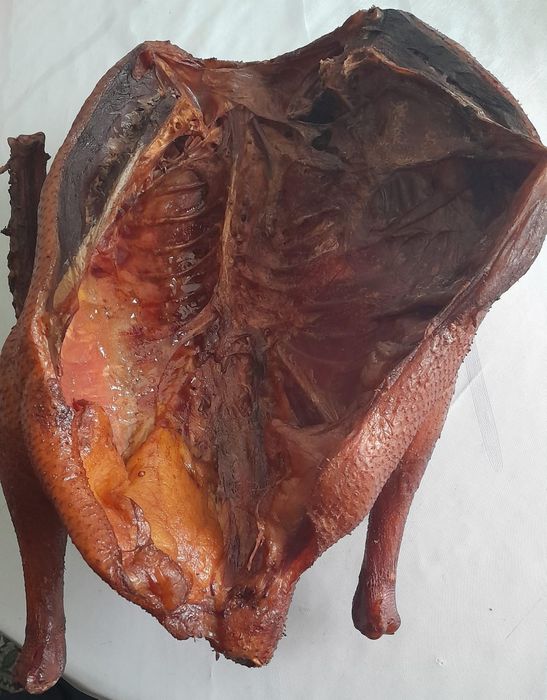 Продам домашних гусей копченых