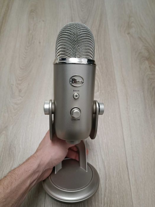 Microfon USB Logitech Blue Yetiicrofon Platinum Edition + Pop Filter