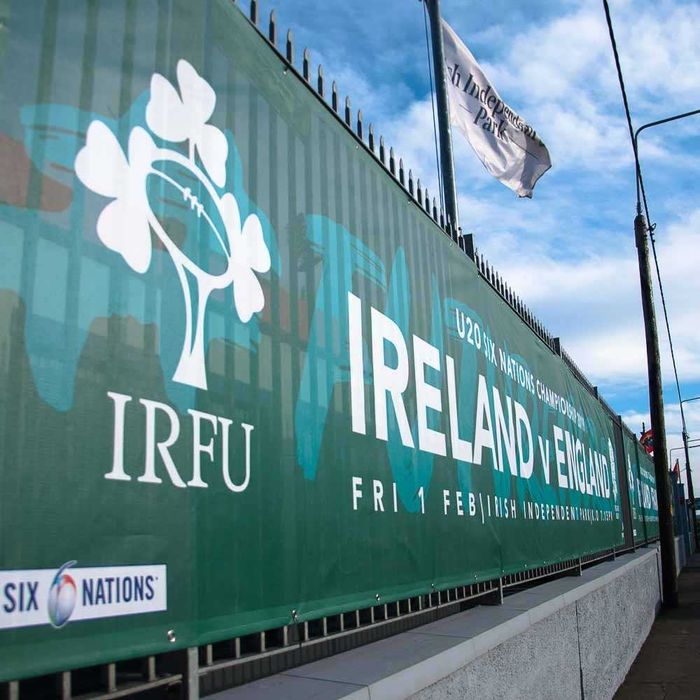 Realizare GRAFICA - fatade magazine,afise,fyere,logo,carti vizita