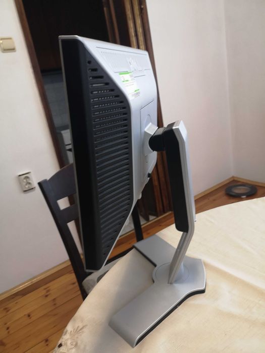 Настолен компютър HP & монитор DELL